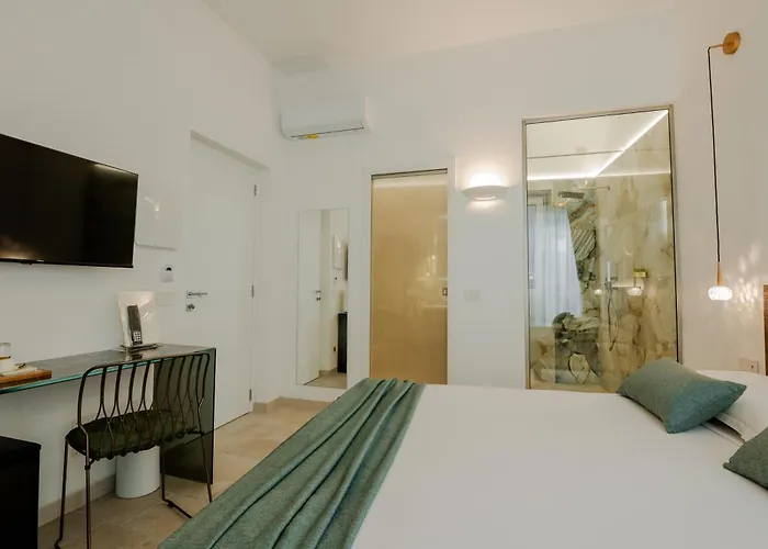 Volta לינה וארוחת בוקר 4*