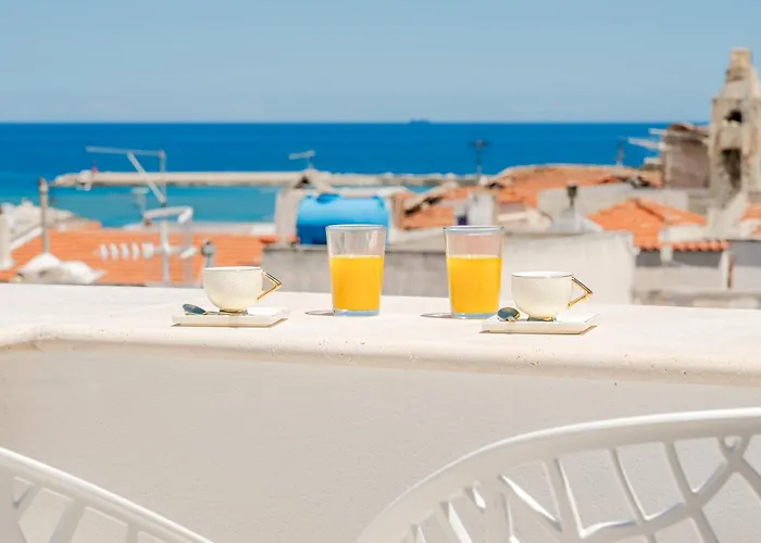 לינה וארוחת בוקר Volta 4*